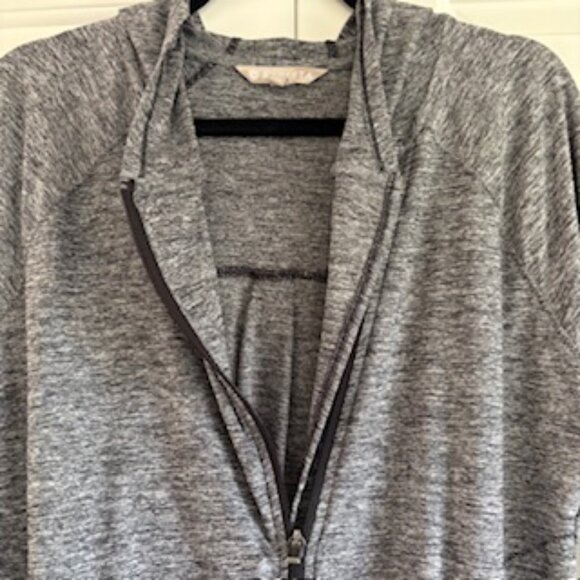 EUC Athleta Full Zip Hooded Jacket - Large - Picture 6 of 13